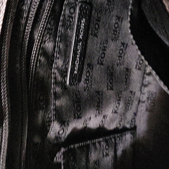 Purse - Picture 7 of 7